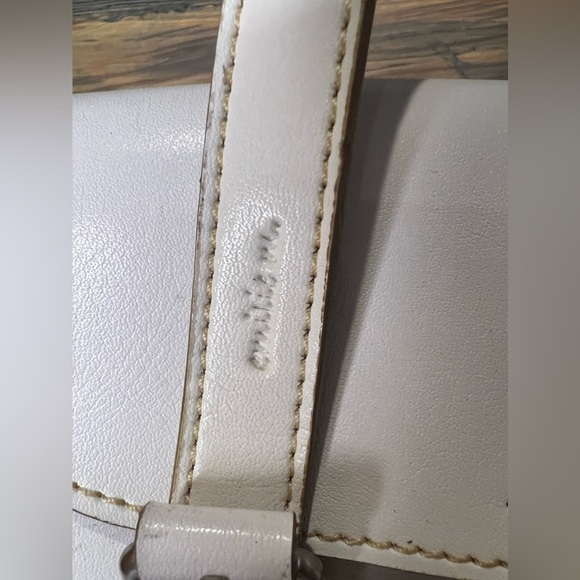 BIN047.3 Emilie M Small Purse - Picture 2 of 6